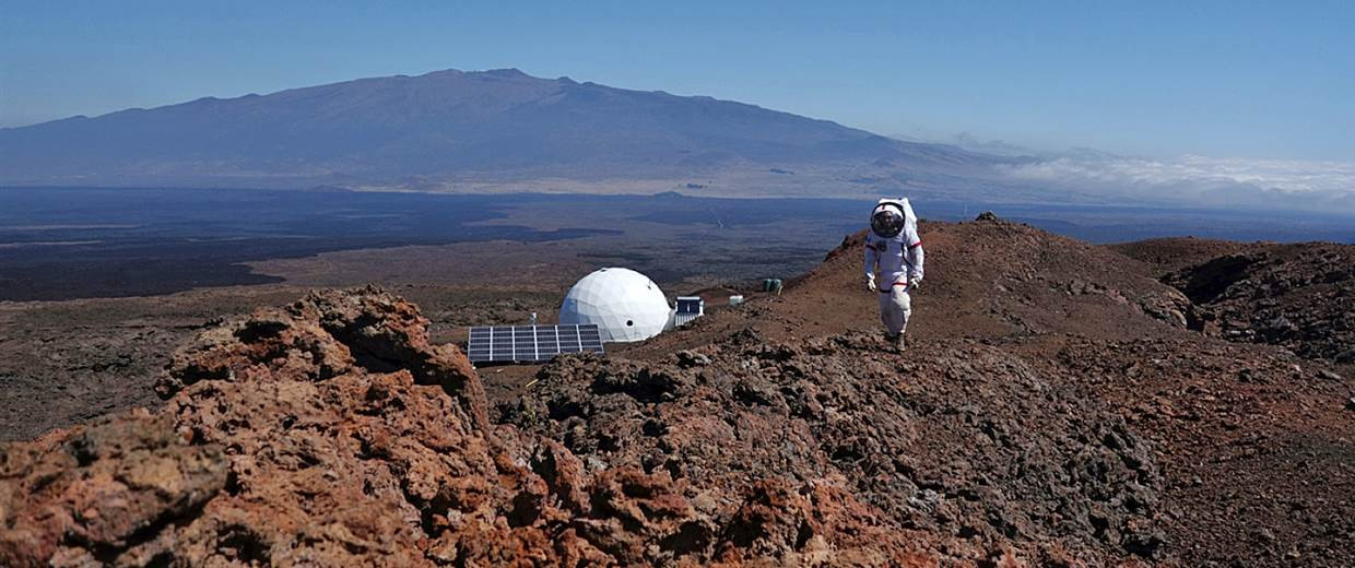 Α.Τζόουνς: Η NASA διατηρεί αποικία με παιδιά-σκλάβους στον Άρη (βίντεο)